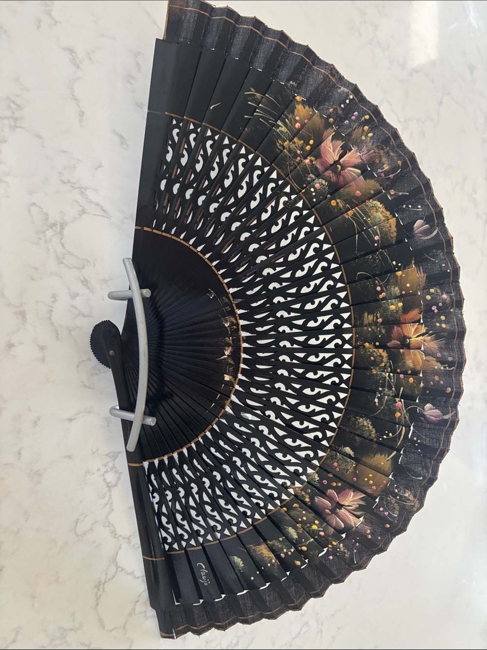 Spanish design hand-held folding fan